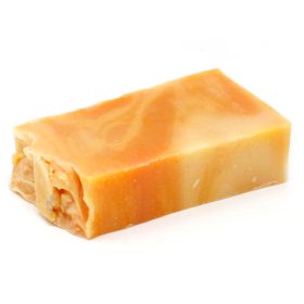 Orange Olivenöl Seifenstück