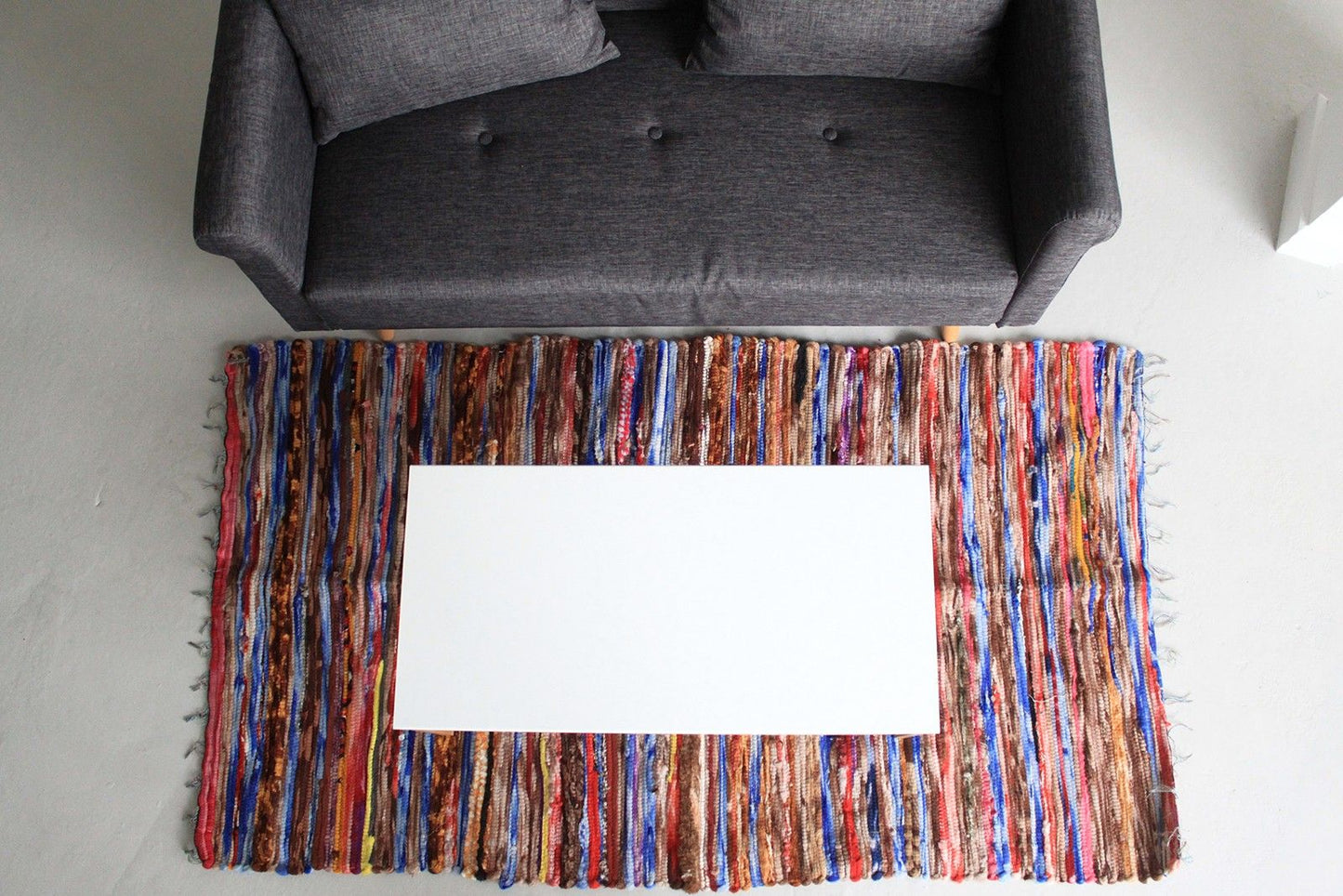 Mittlerer Samt Teppich 128x75cm