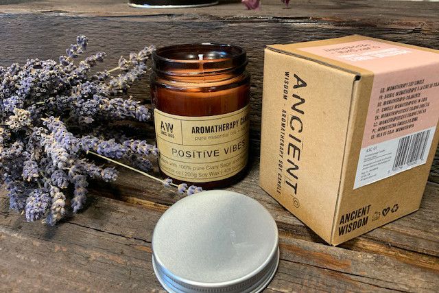 Aromatherapie Sojawachskerze 200g Frieden