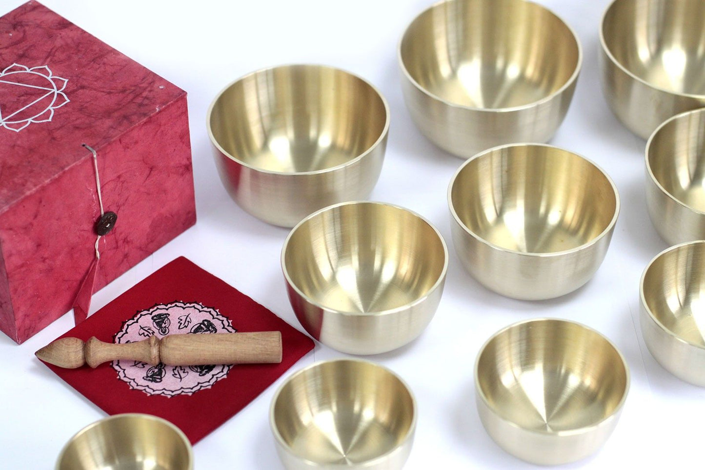 Set Mit 10 Glockenmetall Schalen
