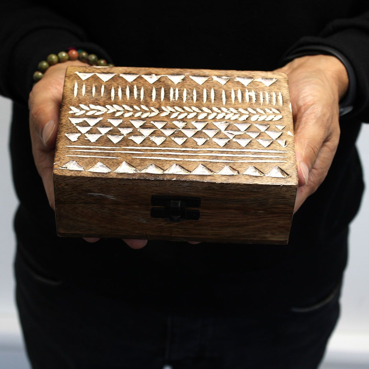 Weiß Gewaschene Holzkiste 6x4 Aztekisches Design