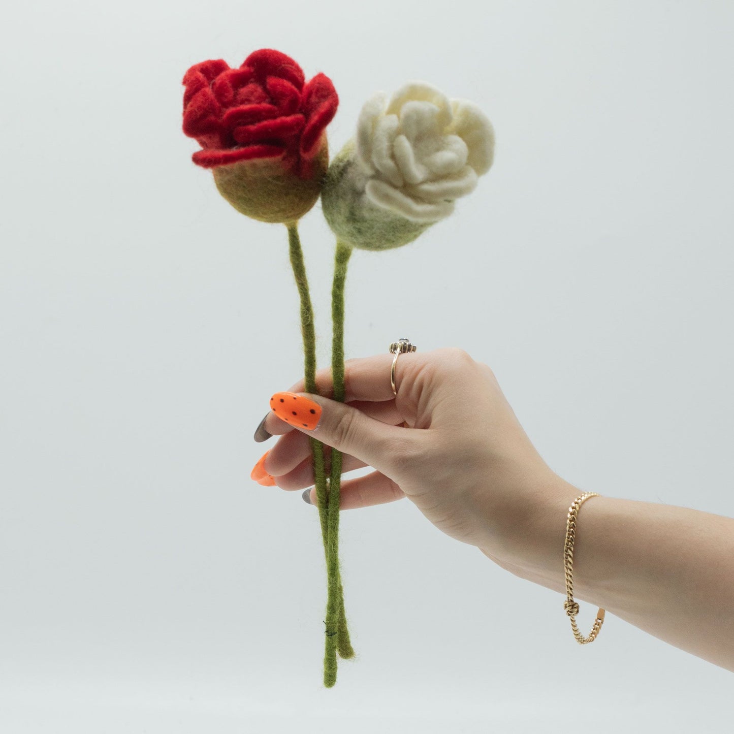 6er Set Filzblumen - Weiße Rosen