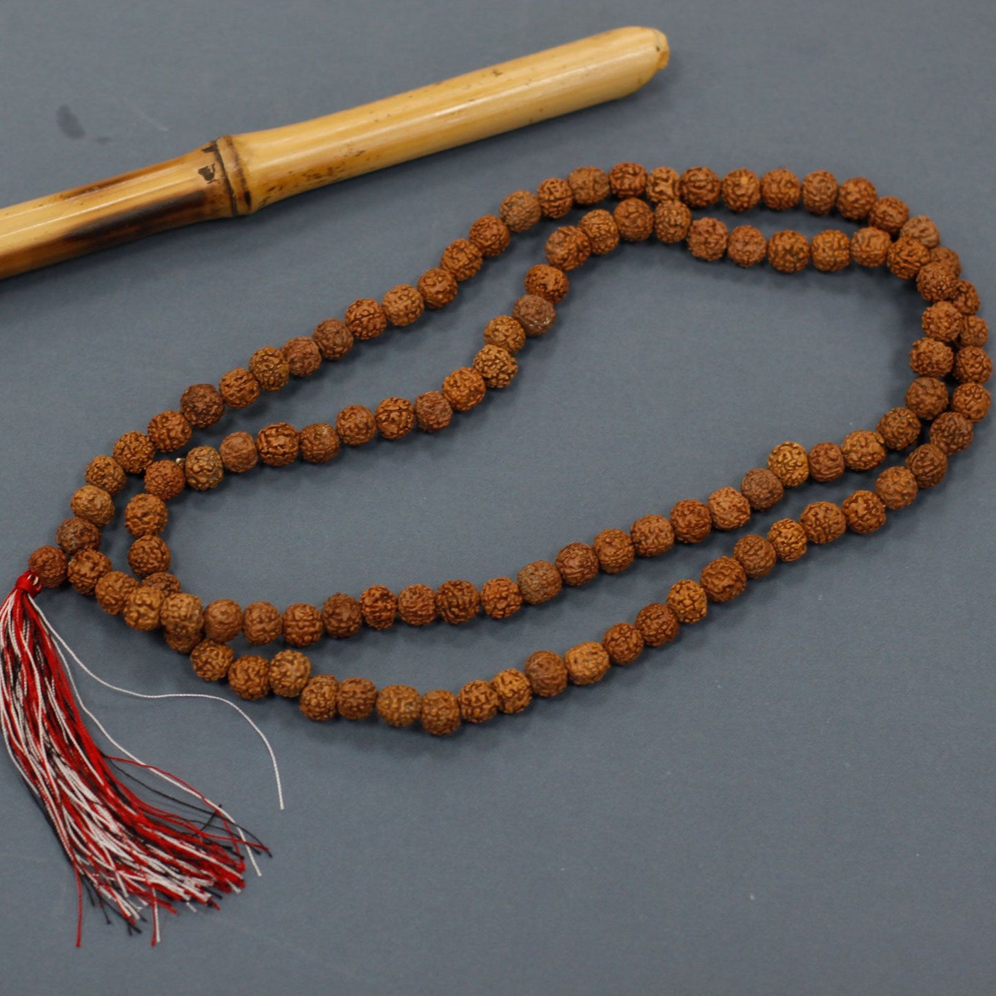 108 Rudraksha Mala Natürlich