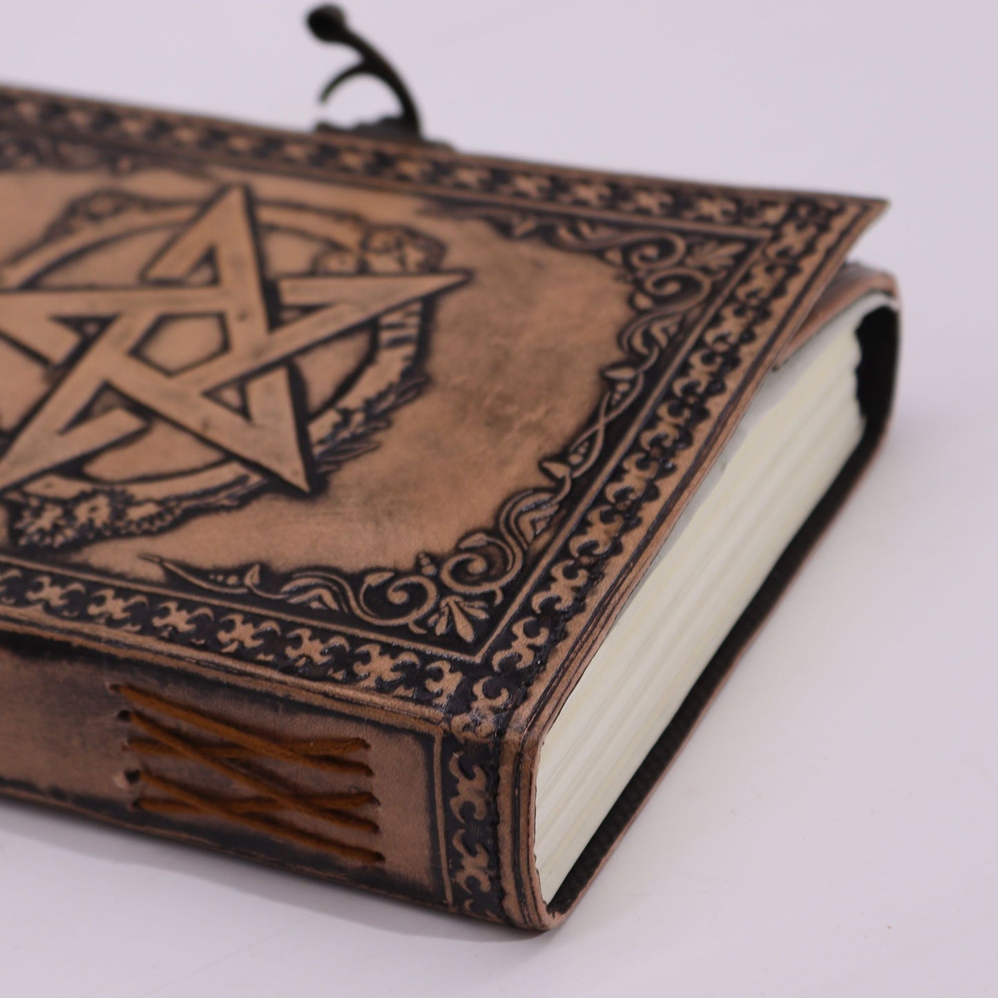 Pentakel - Esoterisches Notizbuch - Antik Grau - 200 Seiten - Stichkante - 17,5x12,5x3cm
