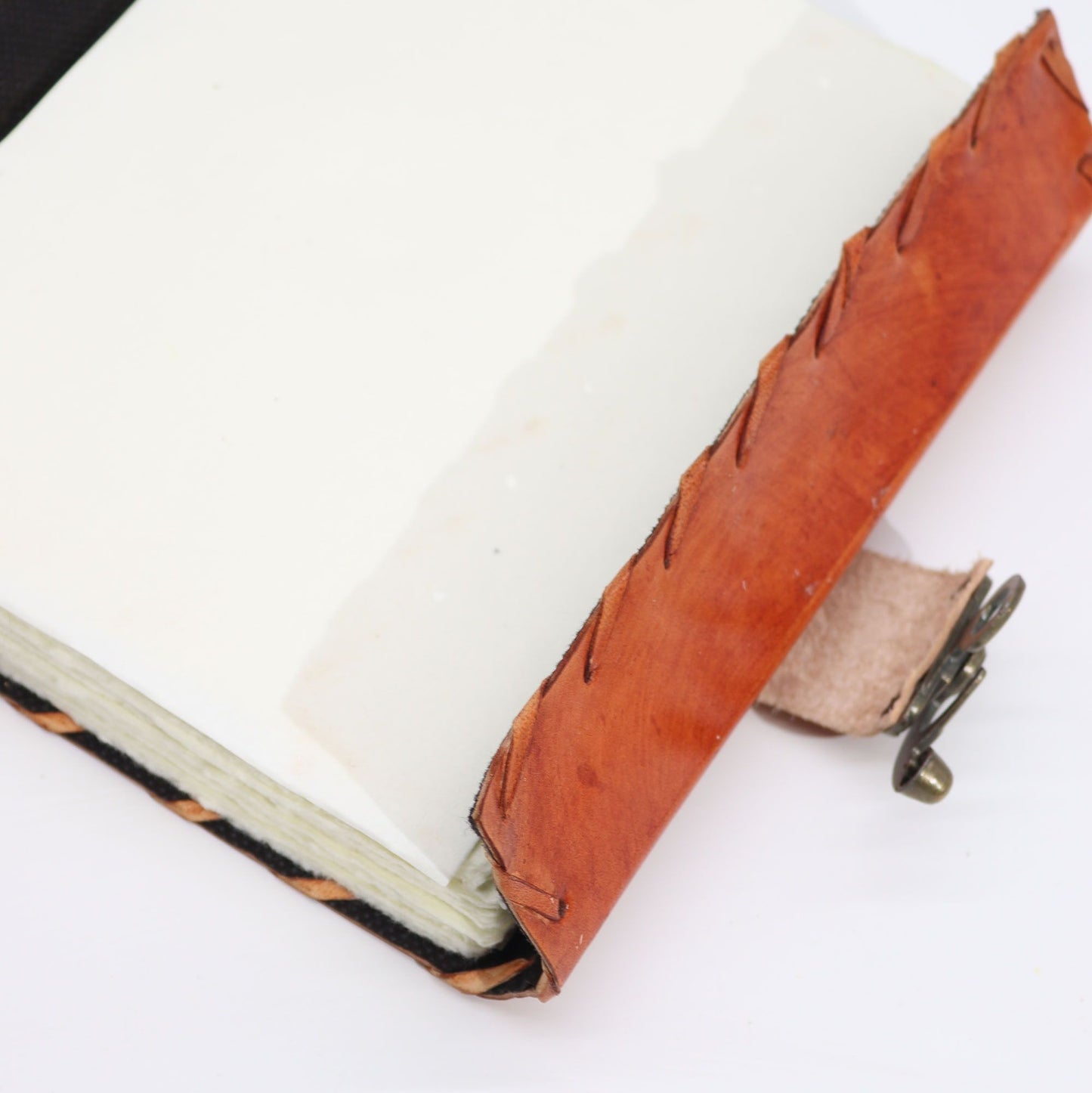 Hellbraunes Tan Buch - Böse Augen Dekor - 160 Deckle Edges Seiten - 20x15cm