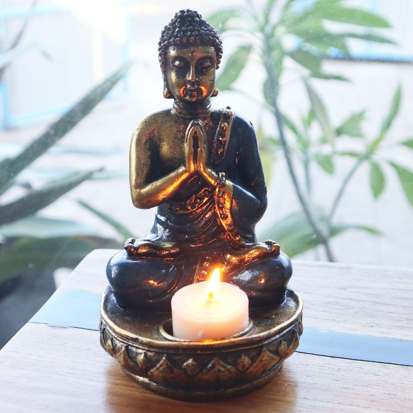 Buddha Kerzenhalter Rot Mittelgröß