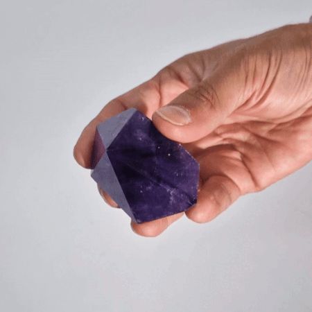 Mittlere Reiche Farbe Amethyst Spitzen Ungefähr 5,5-6,5cm