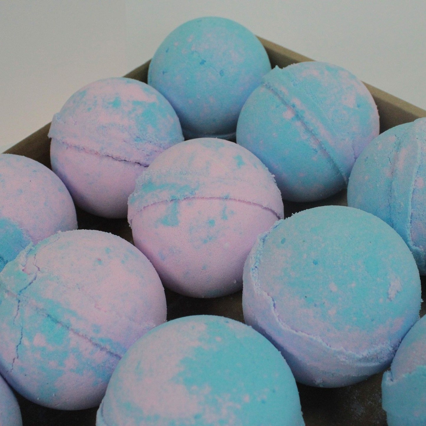 Babypuder Badebombe Mit Sheabutter 180 Gramm