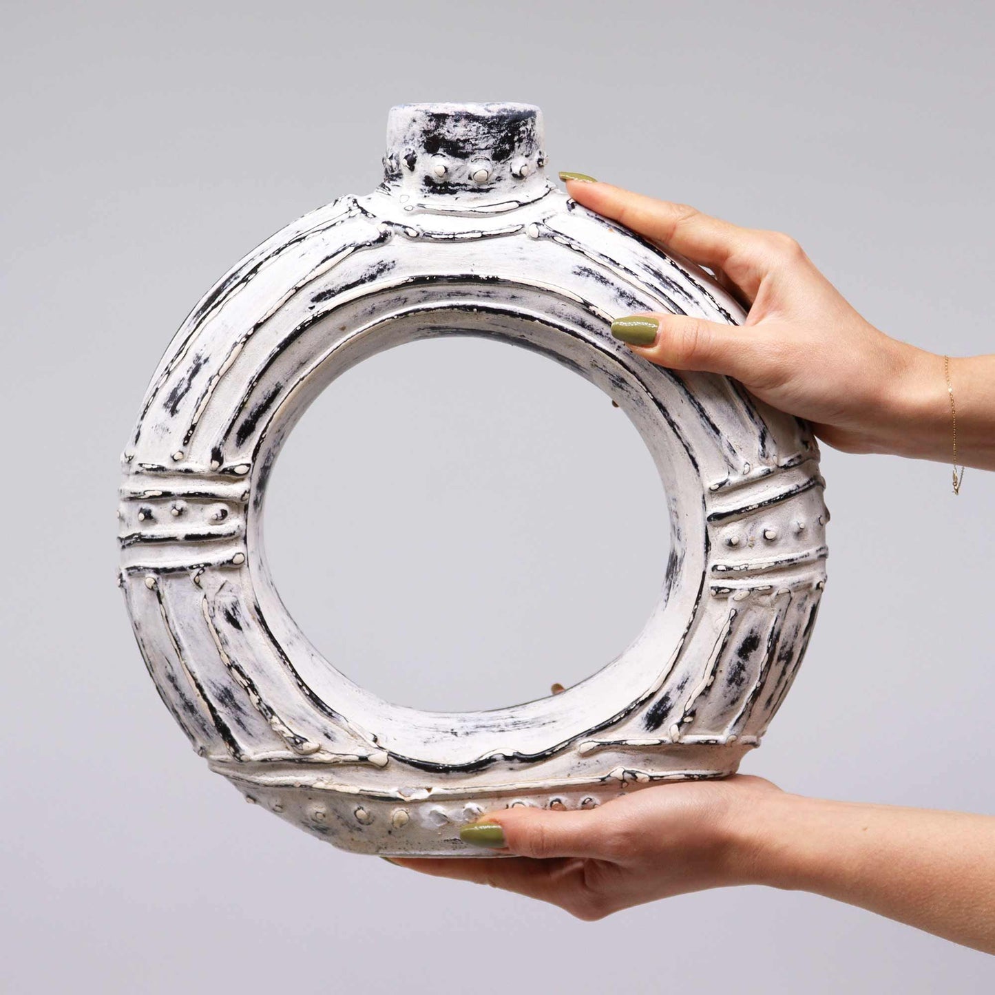 Runder Donutförmiger Vase Creme 30cm