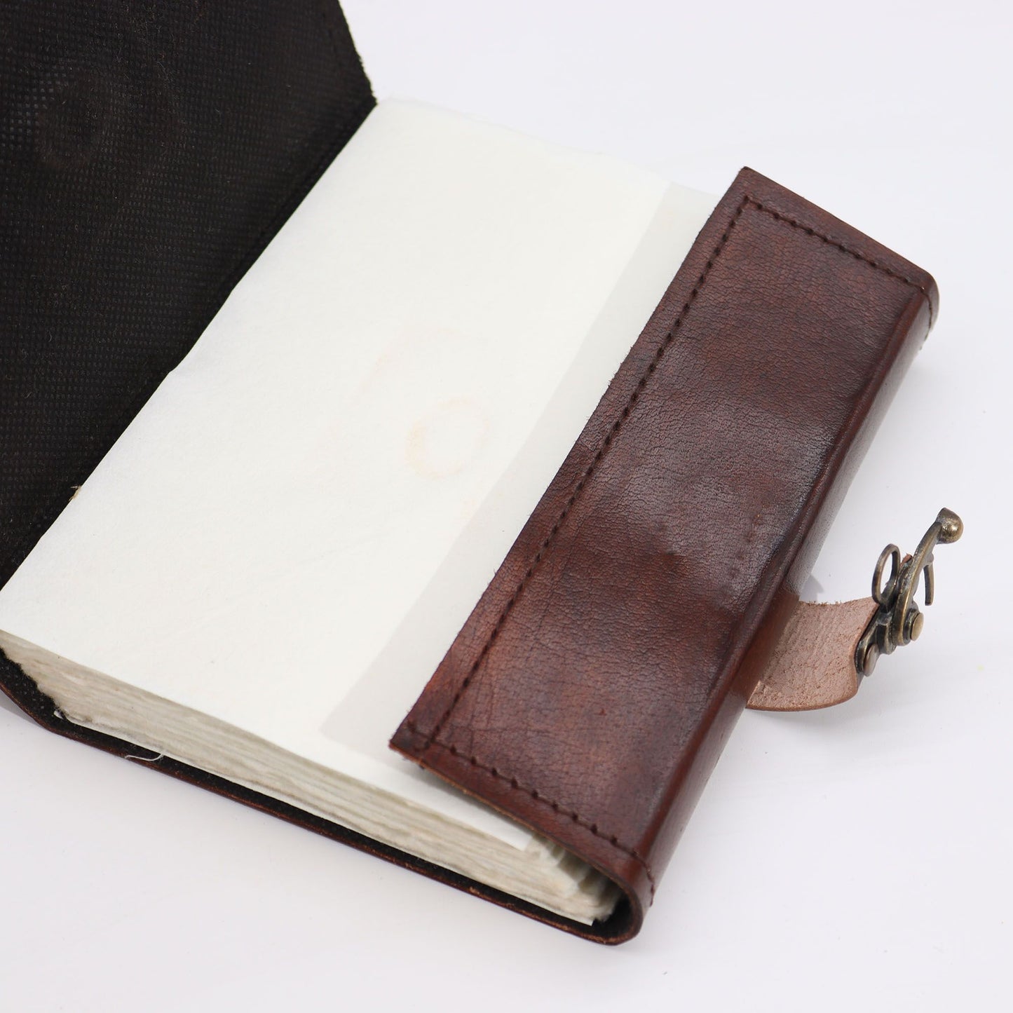 Schwarzes Tan Buch - Böse Augen Dekor - 160 Deckle Edge Seiten - 17x12,5cm