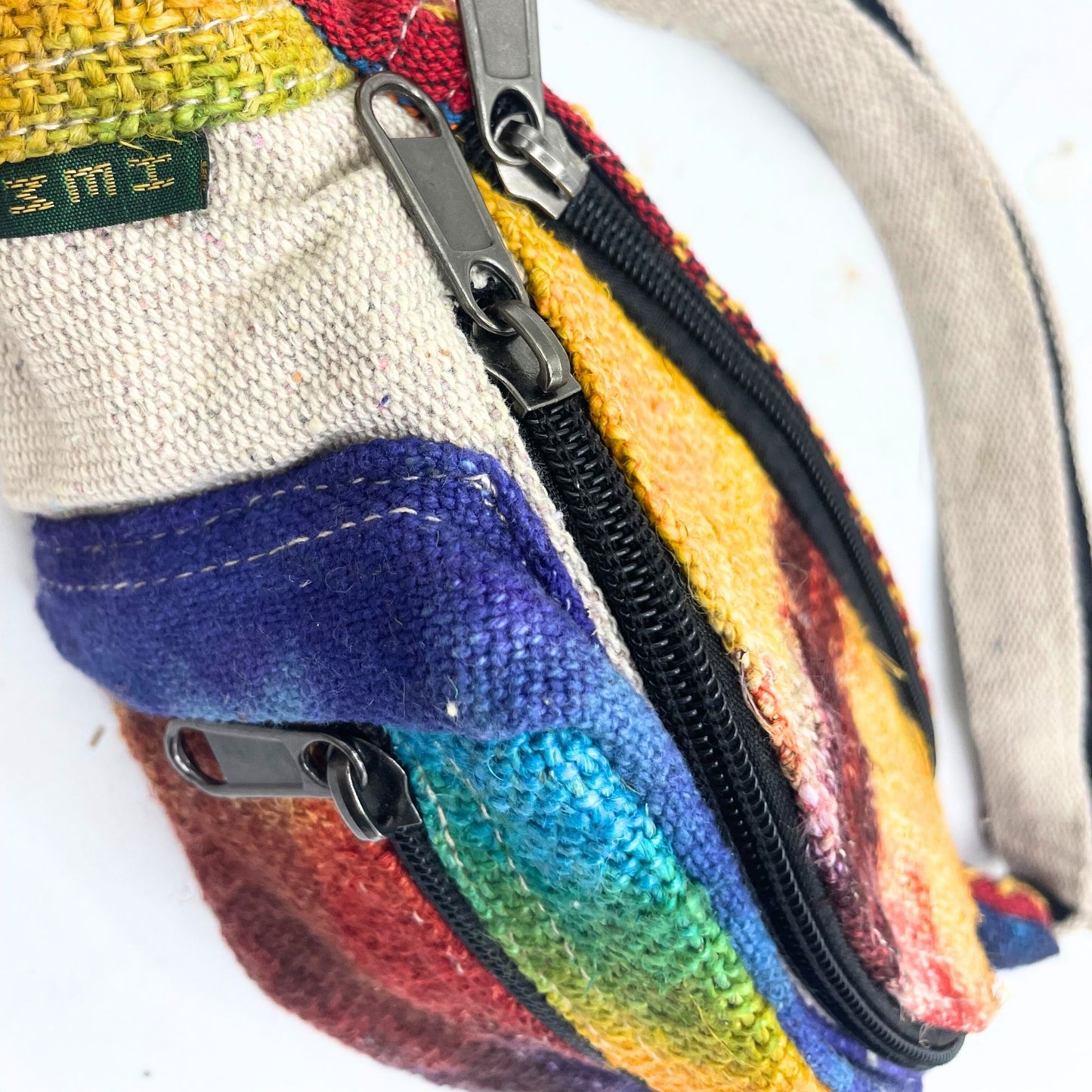 Buntes Hanf Bauchtasche Aus Kathmandu Mit Viel Platz Und Eco Freundlichem Design