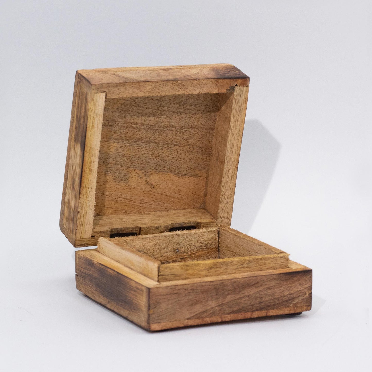 Med Quadrat Box 13.5x13.5x6cm - Pilz Design Maroon
