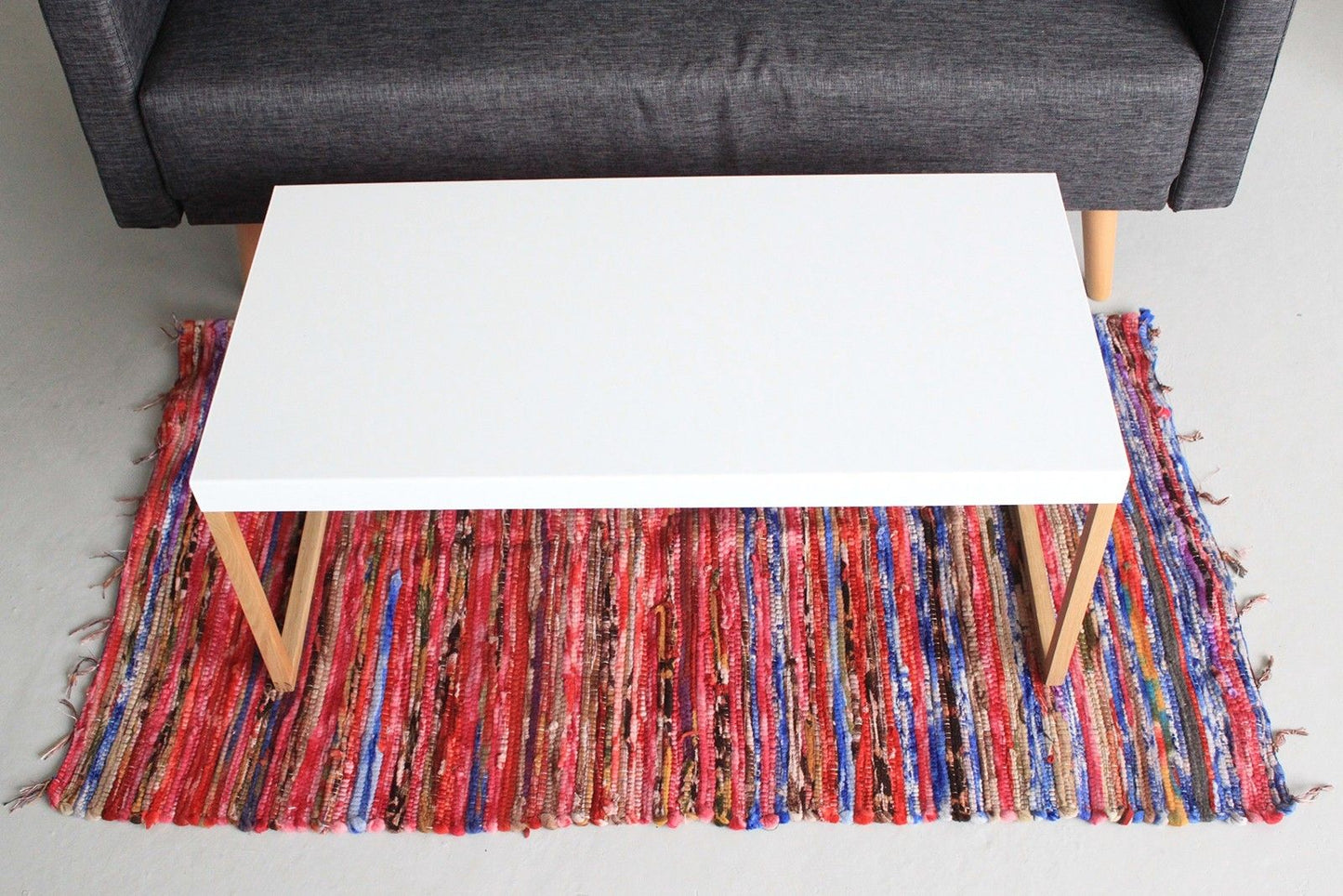 Mittlerer Samt Teppich 128x75cm