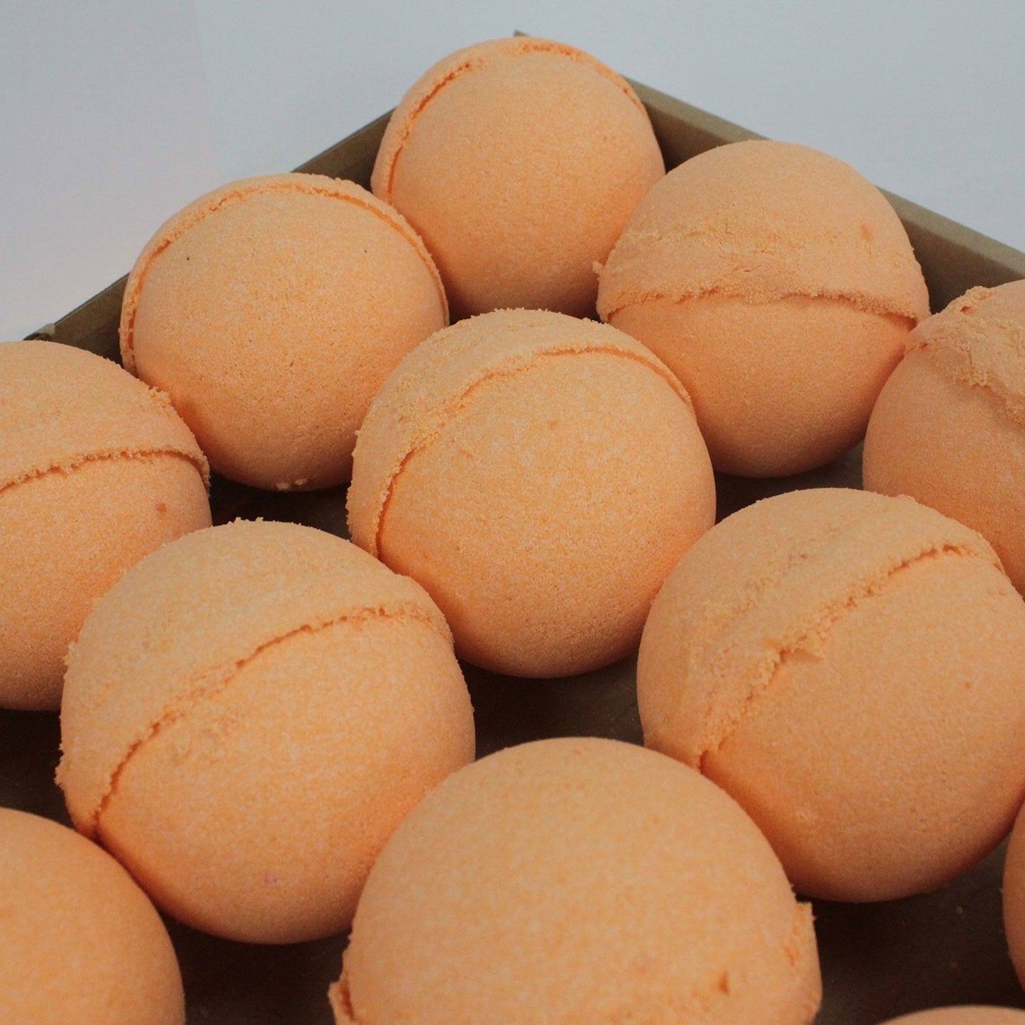 Tangerine Und Grapefruit Badebombe 180 Gramm Mit Sheabutter