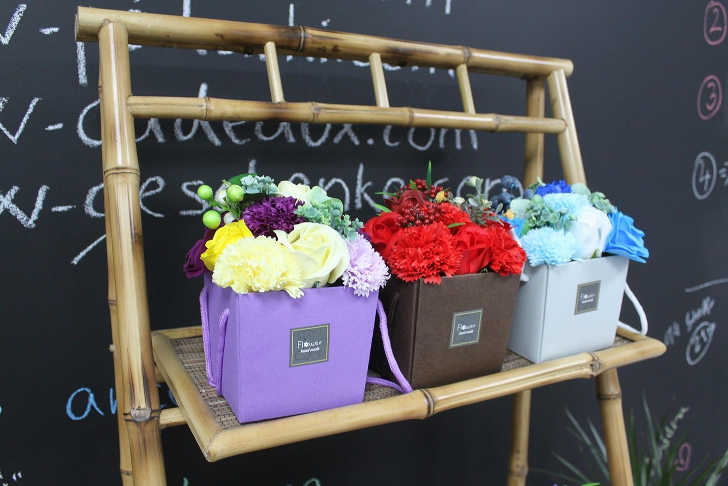 Seifenblumenstrauß - Rote Rose und Nelke