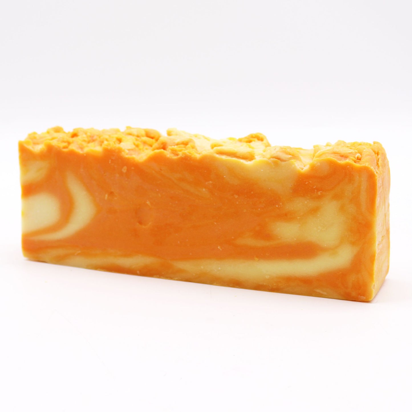 Orange Olivenöl Seifenstück