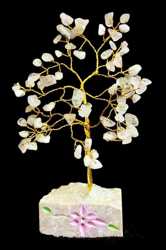Rosenquarz Edelsteinbaum Mit 80 Steinen
