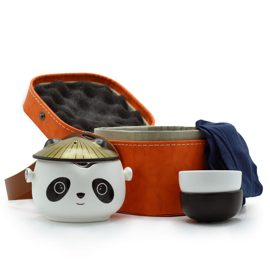 Kung Fu Panda Teekannen Set Mit Zwei Tassen Im Reiseetui