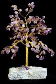 Amethyst Edelsteinbaum Mit 160 Steinen Handgemacht Auf Edelsteinbasis