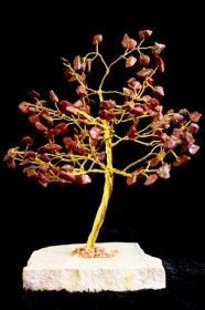 Roter Jaspis Edelsteinbaum - 160 Steine