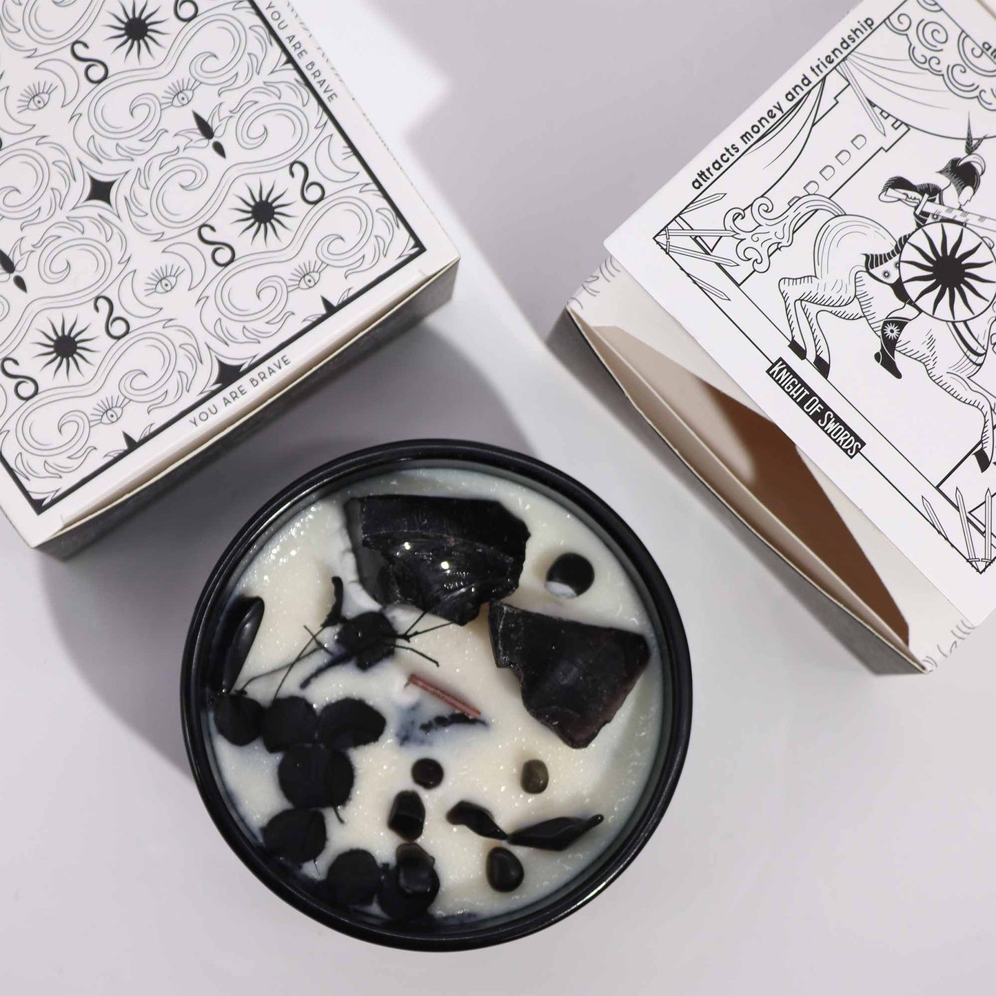 Hop Hare Kristallmagie Blütenkerze - Der König Der Schwerter