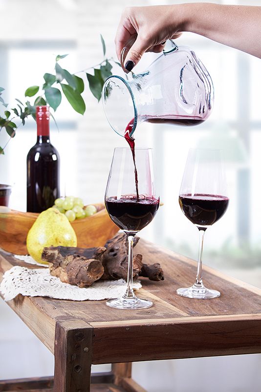 Molten Glass on Wood Wasserkrug aus Recyceltem Glas und Balinesischem Gamalholz