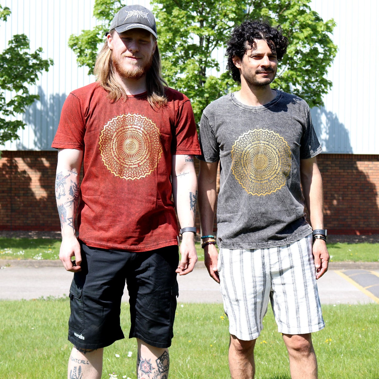 XLarge Stein Gewaschenes T-Shirt Mandala Burgunderrot