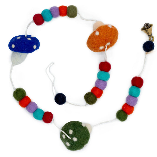 Filz Wandbehang mit Pilzen in Zufälligen Farben 110 cm