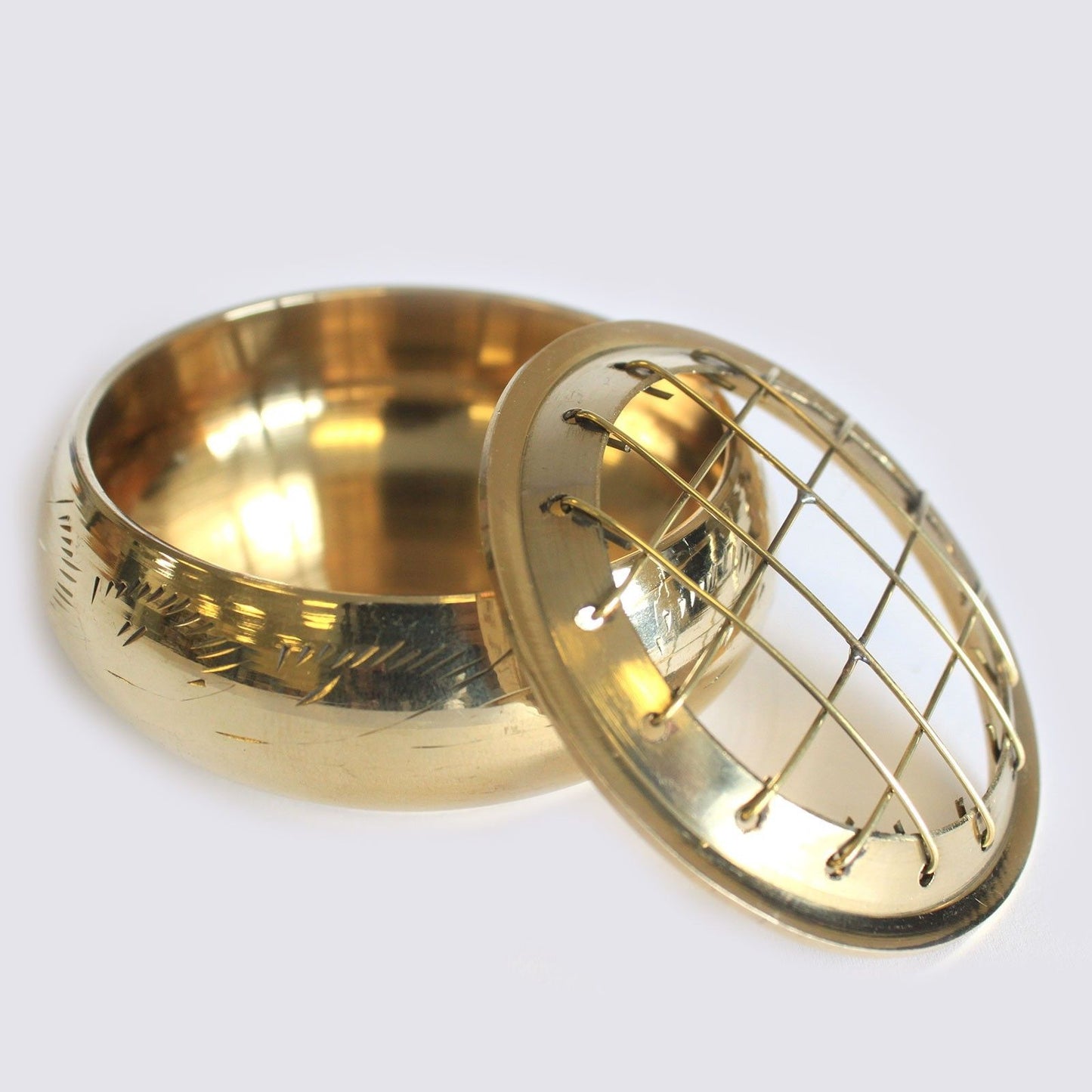 Holzkohlen Duftlampe Mit Messing Halter Und Bildschirmdeckel