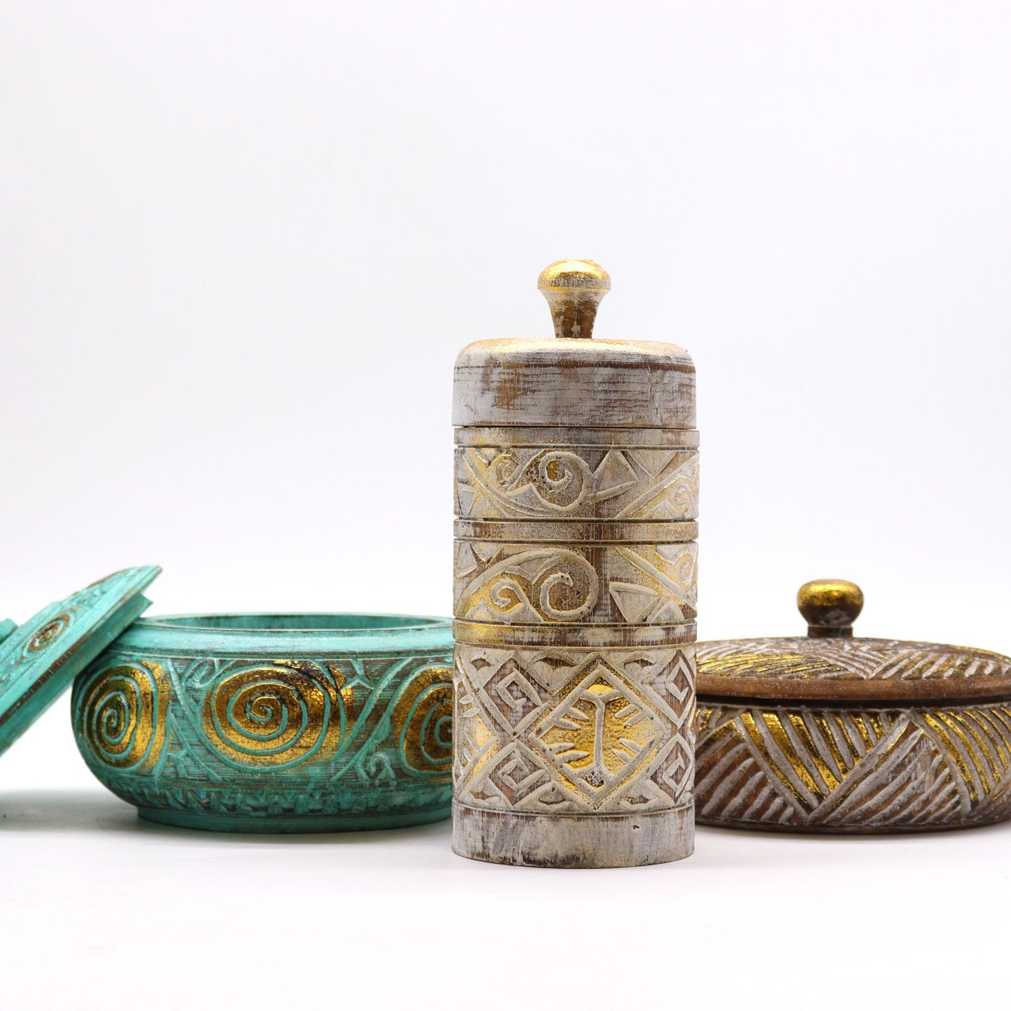 Weißer Und Goldener Hoher Behälter