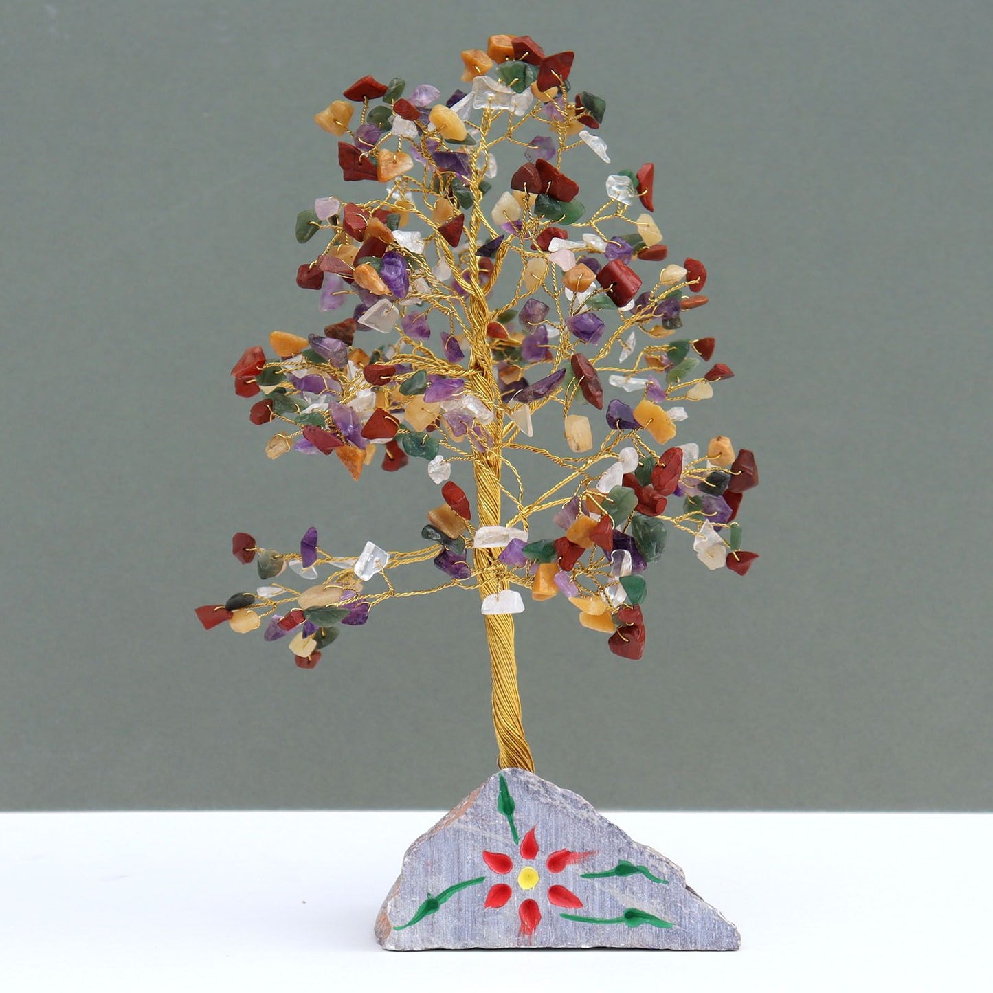 Gemischter Edelsteinbaum Mit 320 Steinen