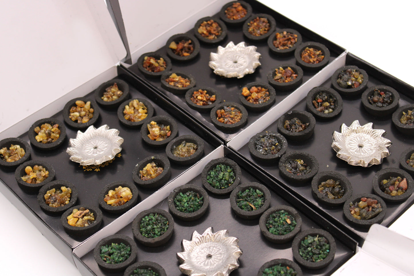 Box Mit 12 Harzbechern Weiße Salbe