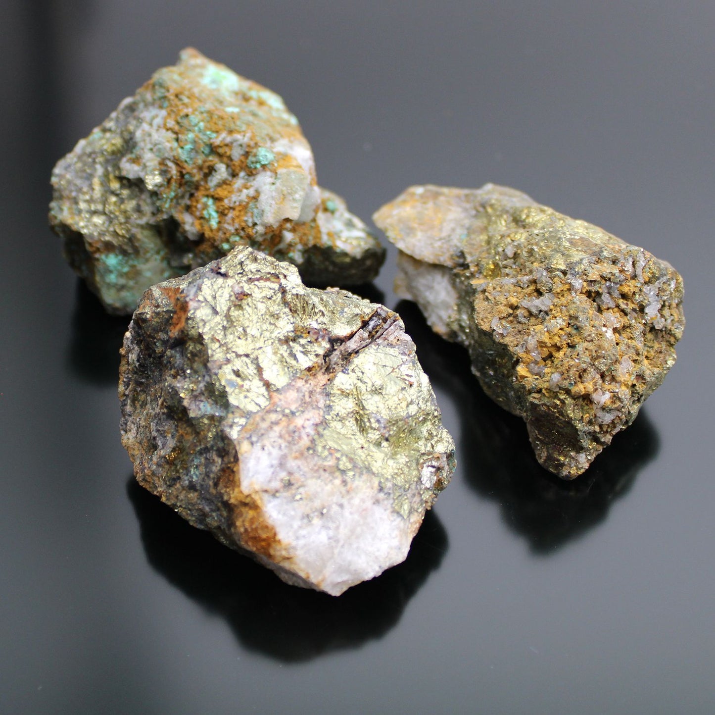 Mineralien Proben - Chalcopyrit (ca 80 Stück)