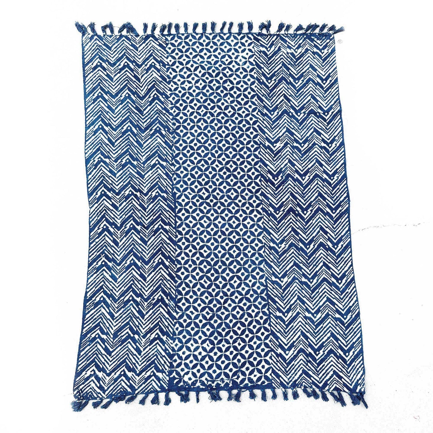 Handgefertigte Indigo Decke 170x120cm Namoona Waves