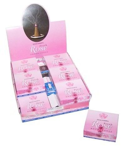 Frische Rosen Dhoop Kegel