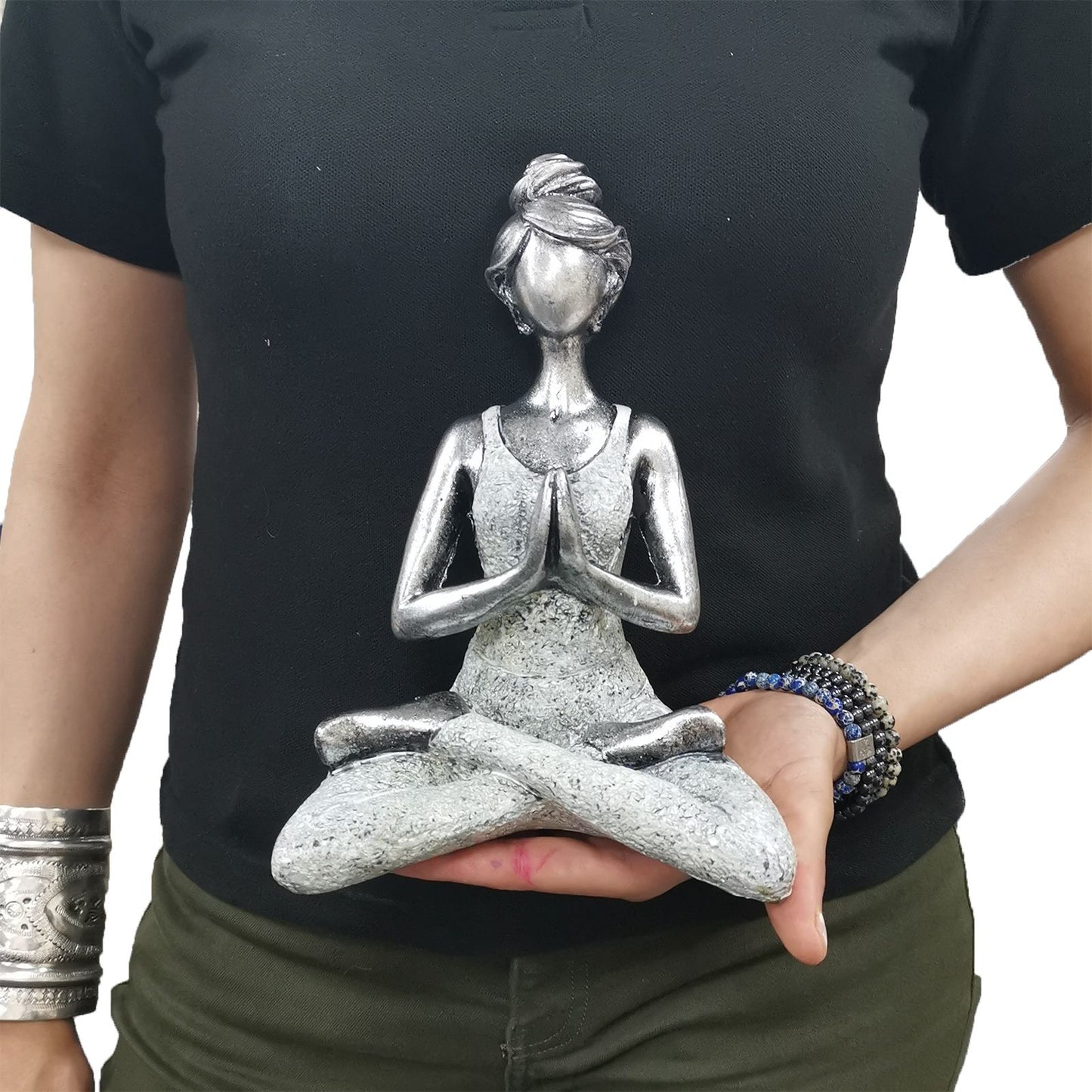 Yoga Dame Figur Silber und Weiß 24cm Handgefertigt aus Indonesien