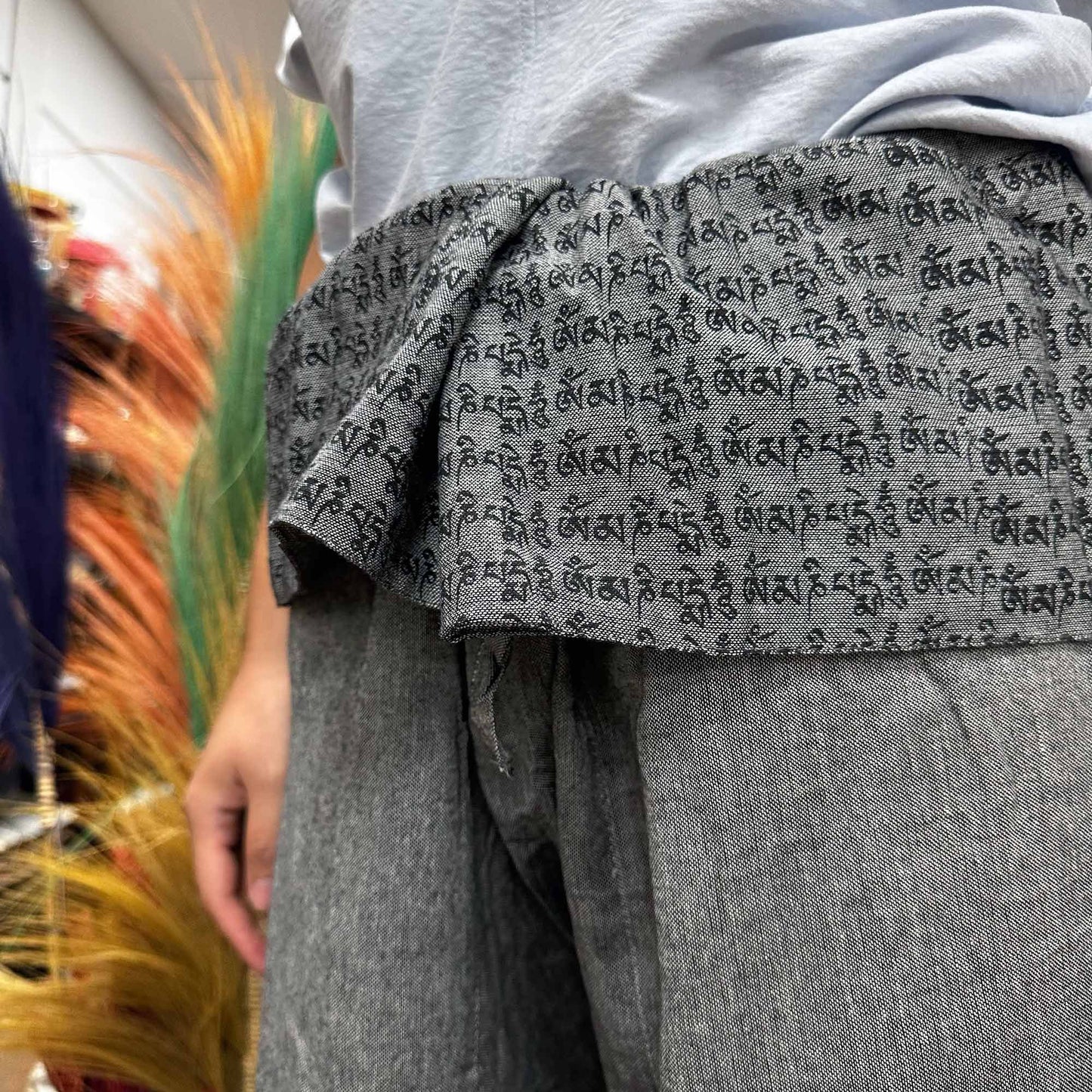 Yoga Und Festival Hosen - Thai Fischer Mandala Mantra Auf Grau