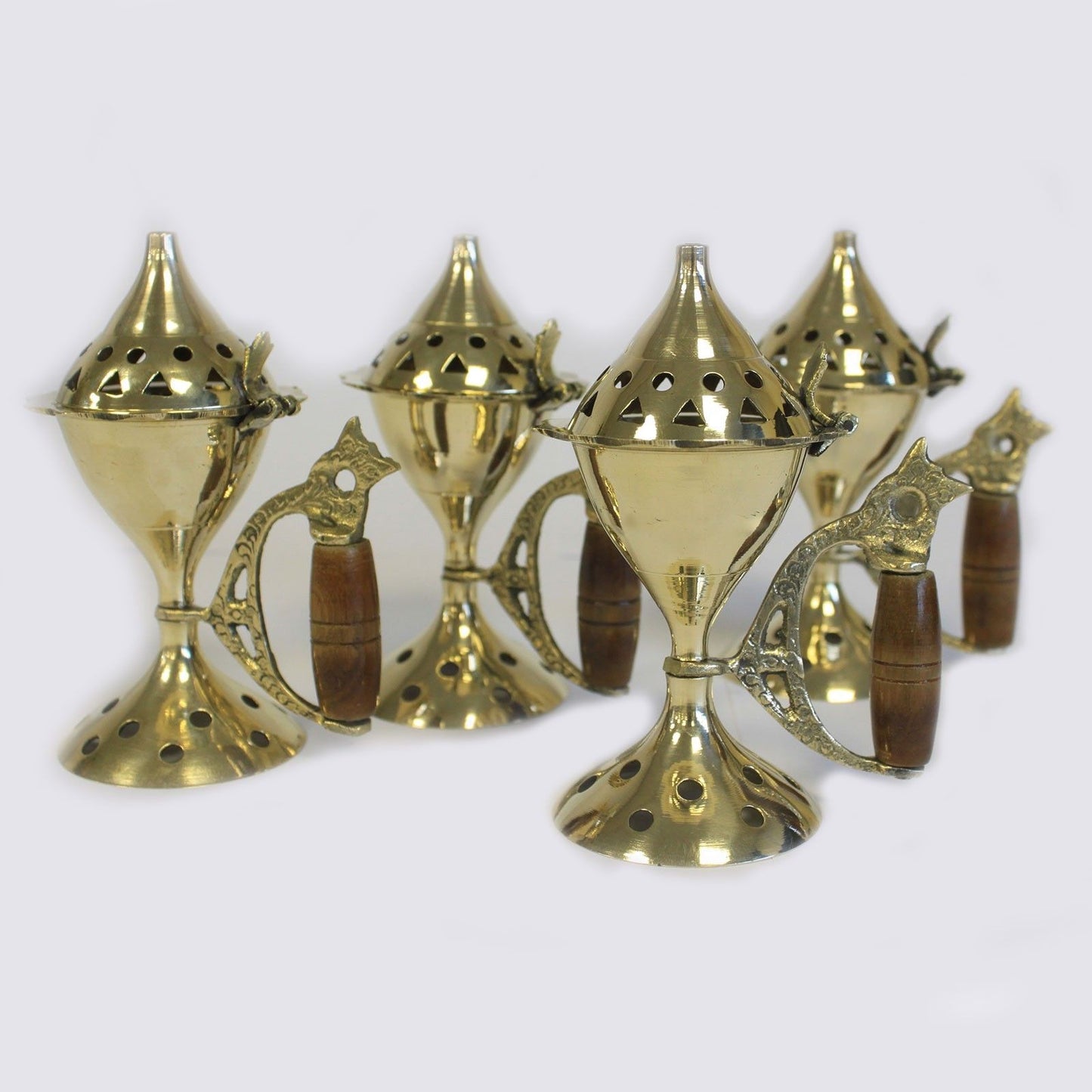 Kegelbrenner Mit Griff Aus Messing Für Räucherwerk