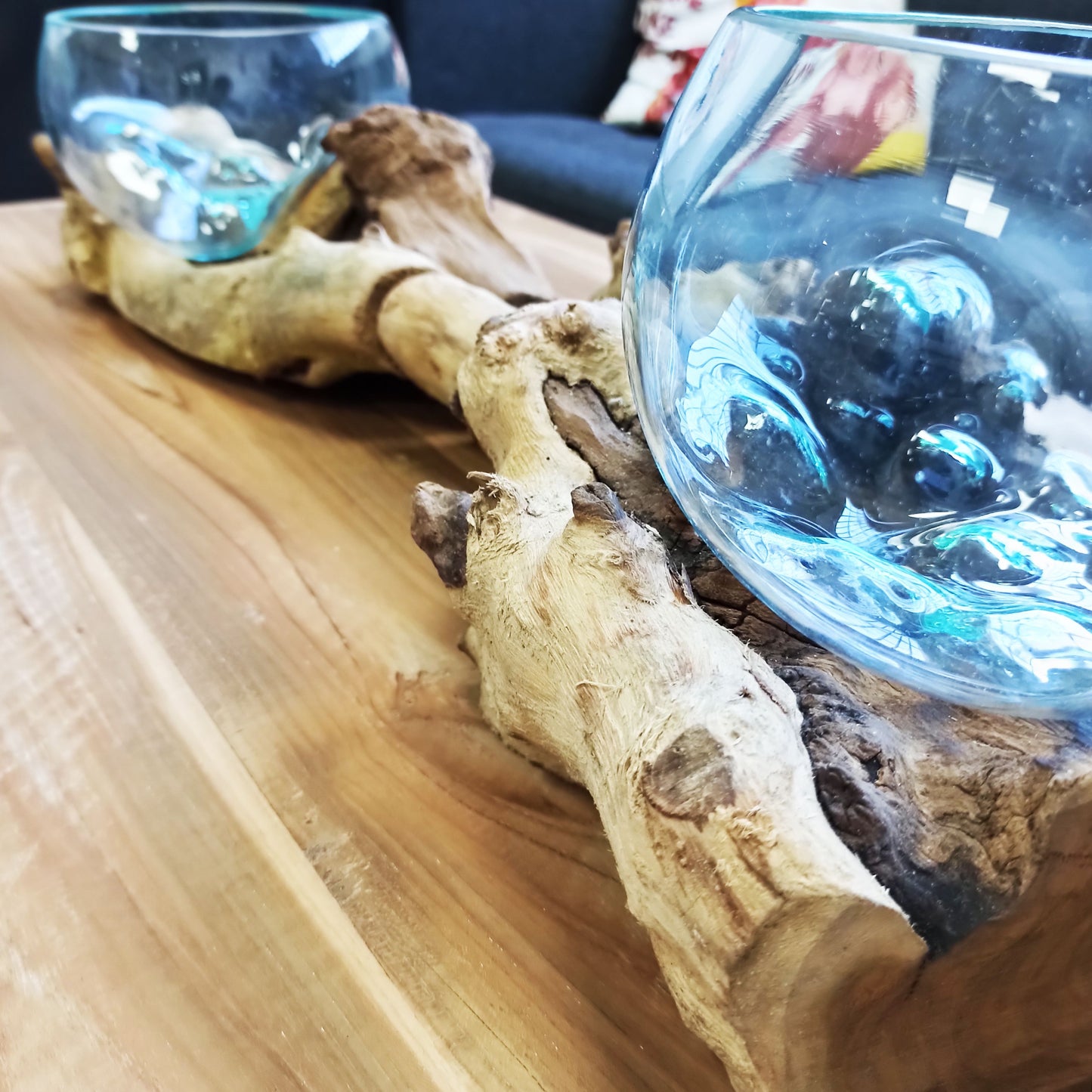 Geschmolzenes Glas auf Großem Doppelstand - 70cm Handgefertigt aus Bali