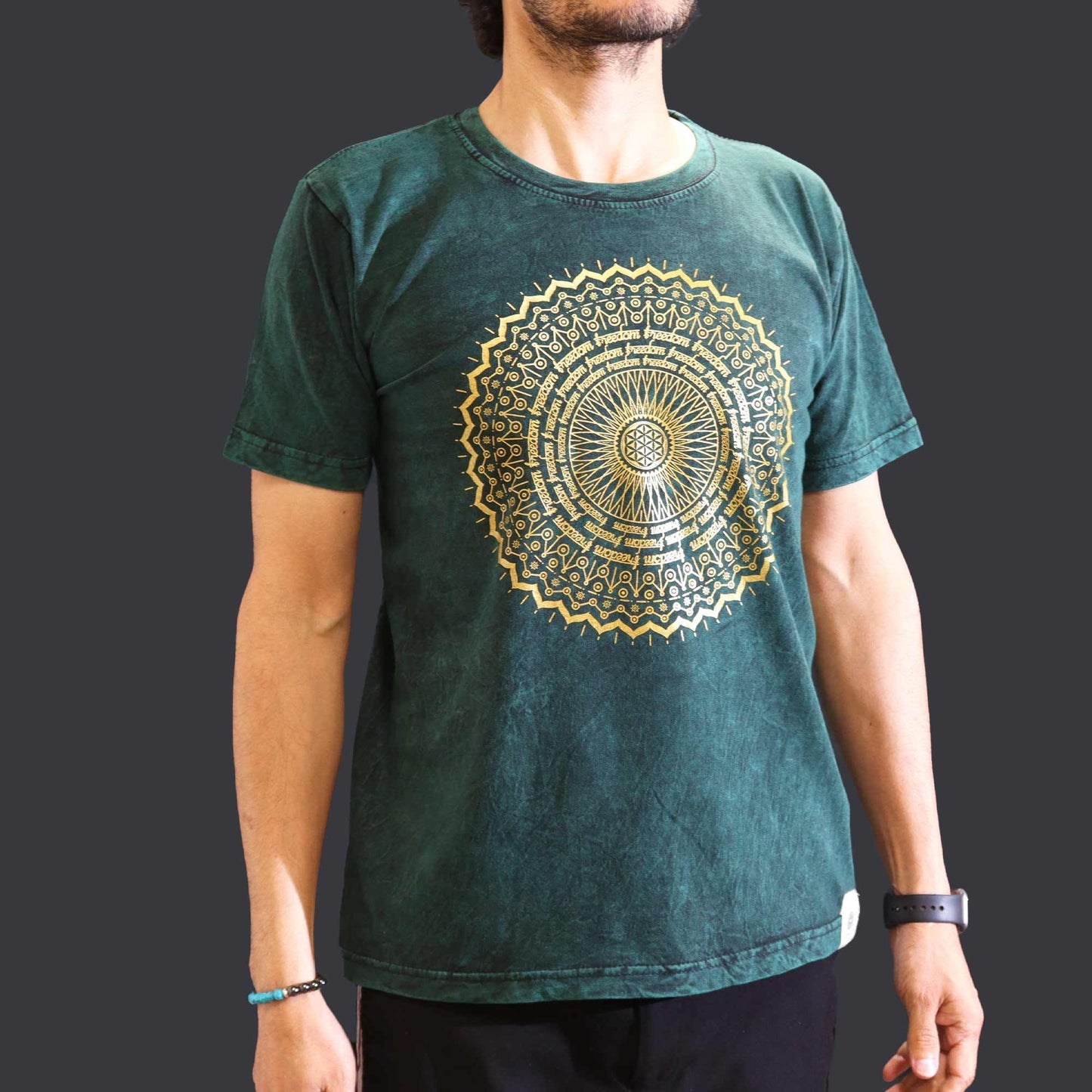 Mittleres Stein-Gewaschenes Mandala T-Shirt In Grün