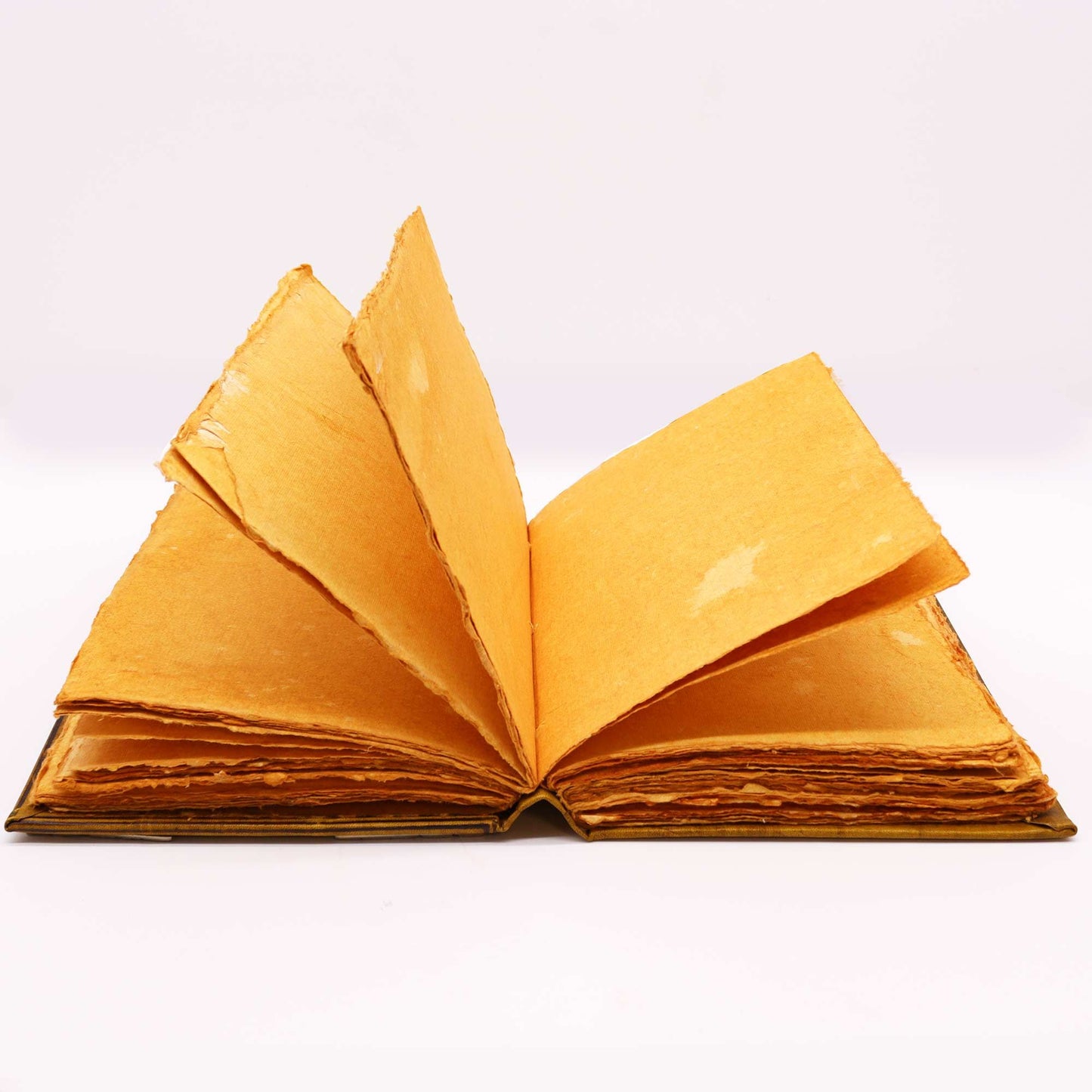 Kreatives Notizbuch Kaffee Tan mit Zink Eule Dekor 200 Deckle Edges Seiten 26x18cm
