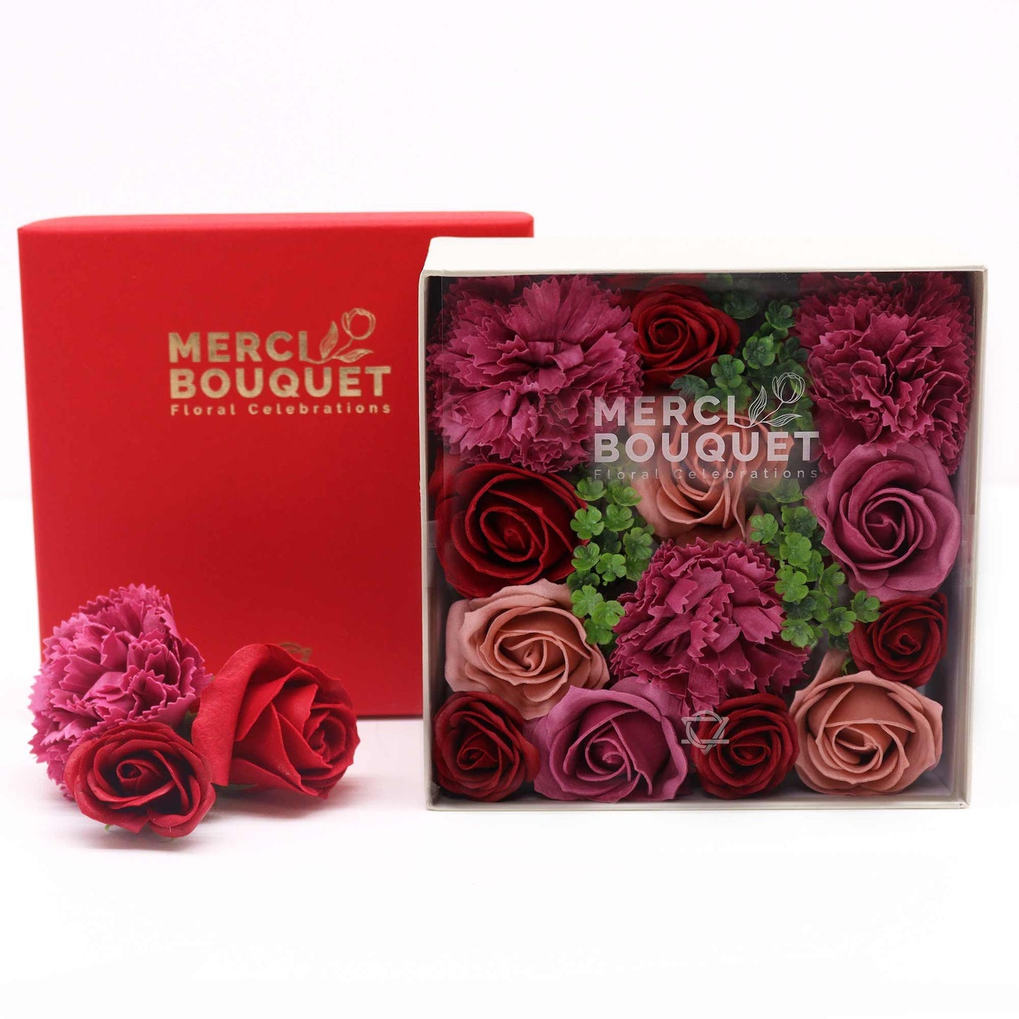 Quadratische Box mit Vintage Rosen