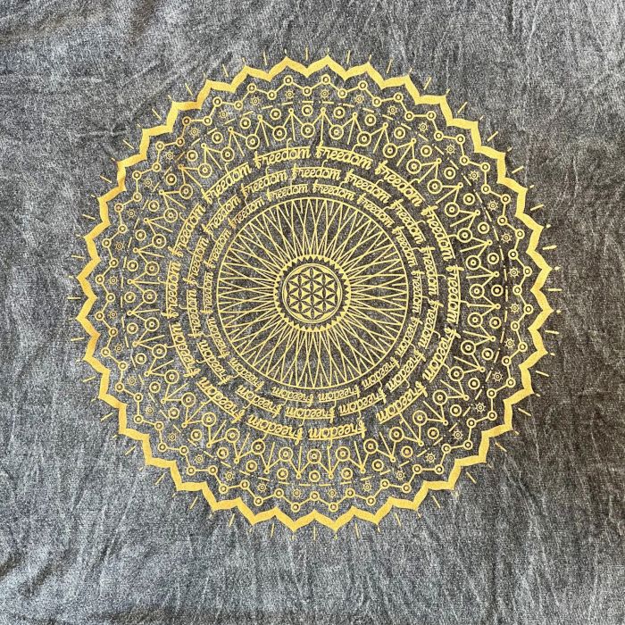 Kleines Steinwasch Mandala T-Shirt Dunkelgrau